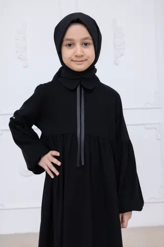 Kız Çocuk Pamuklu Tam Boy Tesettür Elbise Bebe Yaka Bağcıklı Kolu Lastikli - Siyah - 6