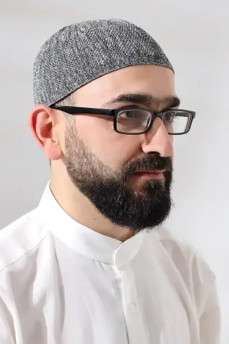 Knitted Prayer Skull with Melange Sapphire Lace Detail - ihvanonline (1)