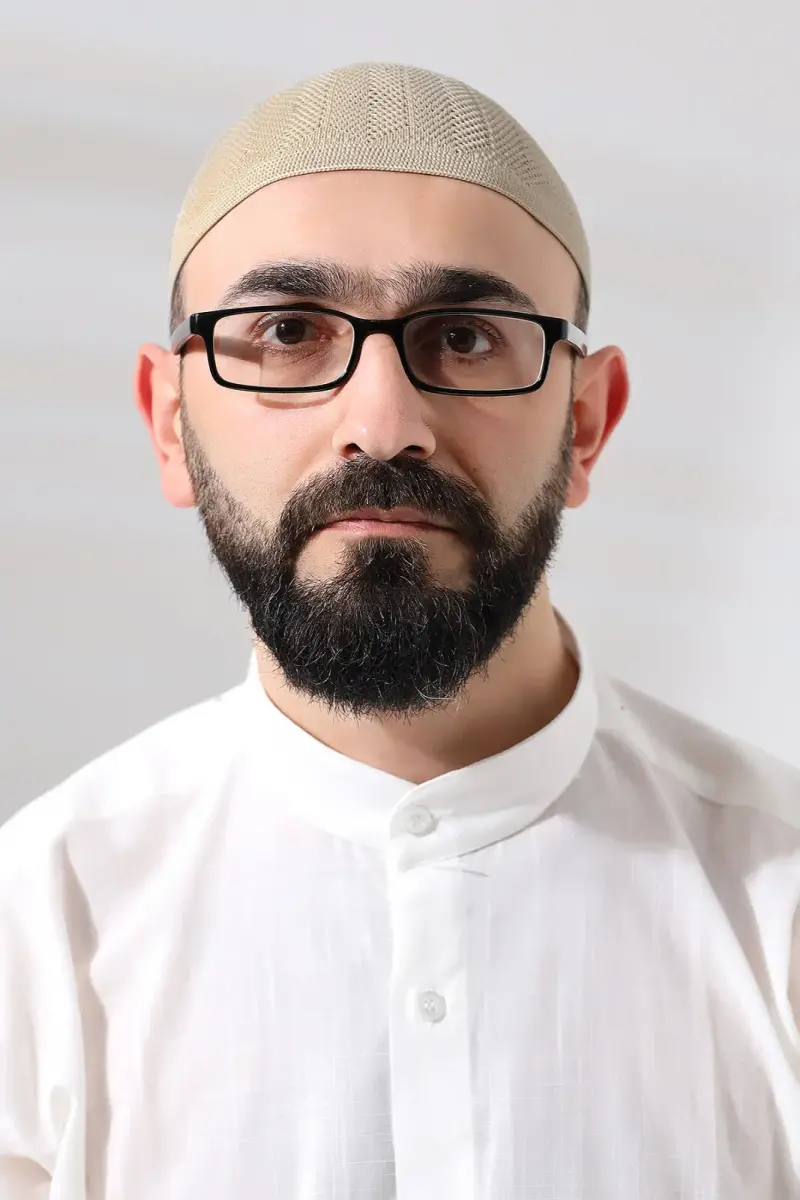 Koyu Krem Safir Dantel Detaylı Örme Namaz Takkesi - 5