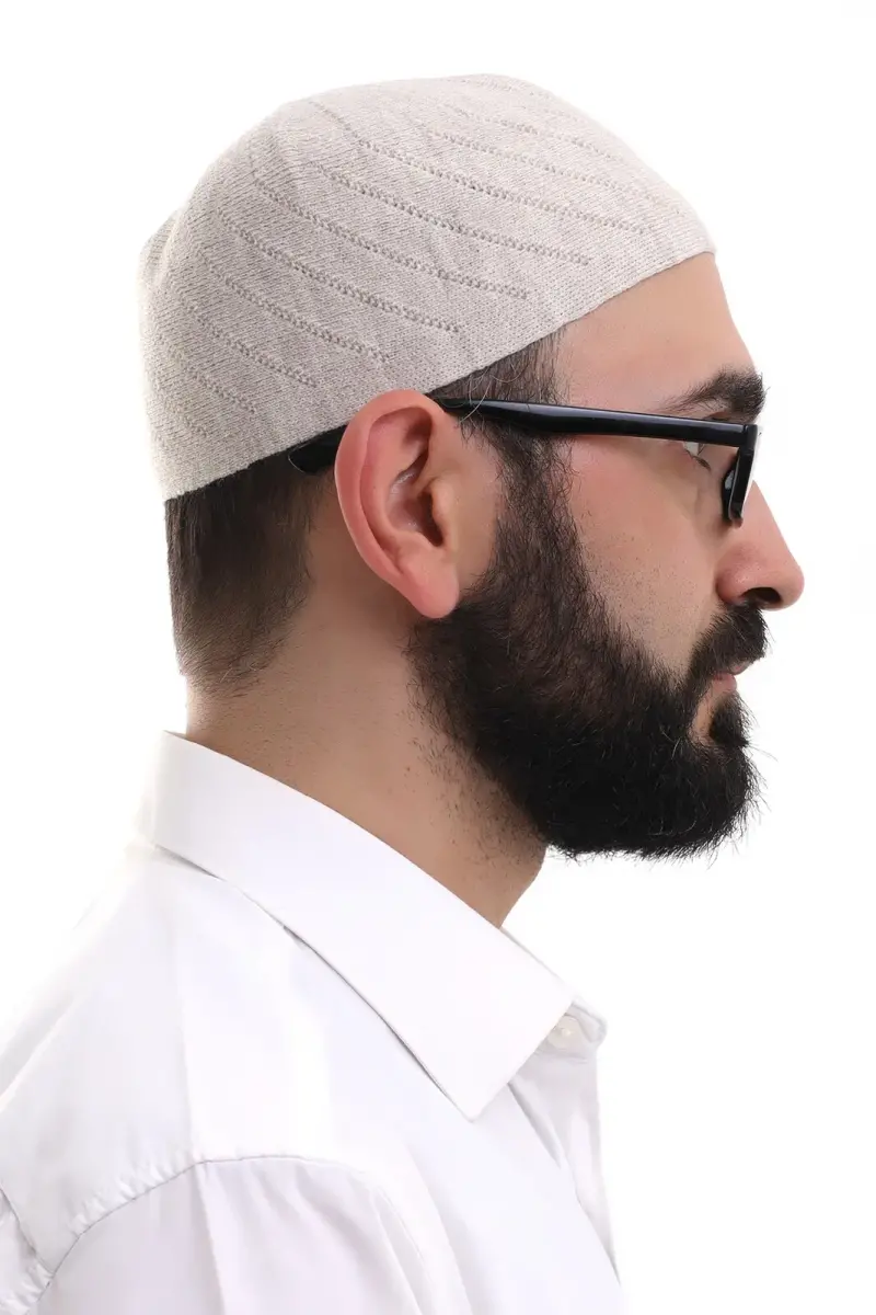 Krem Kışlık Çapraz Desenli Dokuma Takke - 6