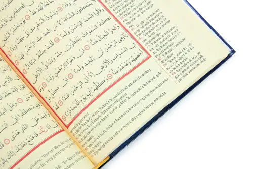 Kuranı Kerim Türkçe Mealli Orta Boy Lacivert - QR Kodlu, Sesli Dinleme - 4