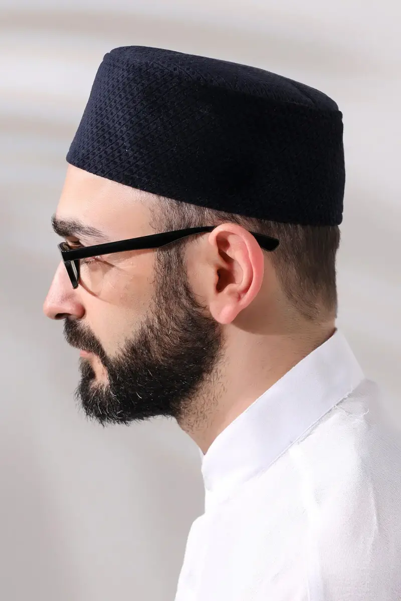 Lacivert Petek Kareli Kadife Kalıp Namaz Takkesi - 5