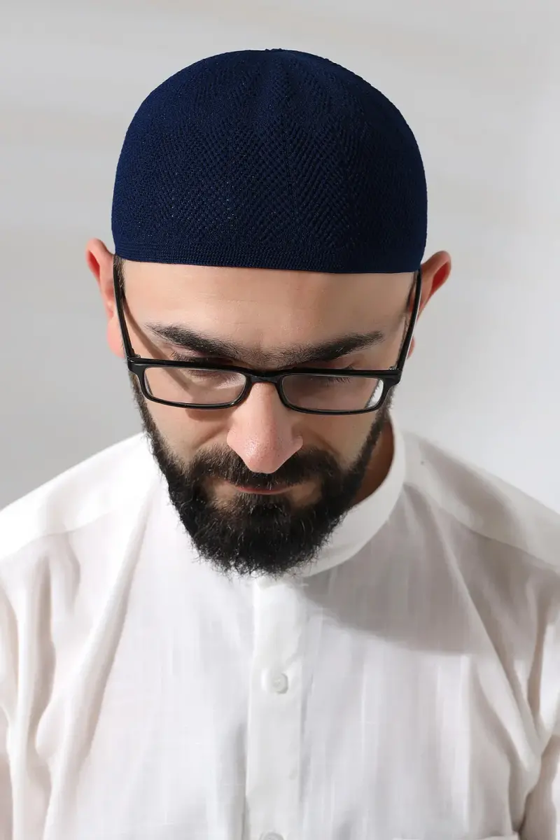 Lacivert Safir Dantel Detaylı Örme Namaz Takkesi - 6