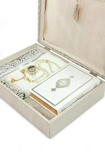 Lüks Sandıklı - Gelin Bohçasına Uygun - Seccade Kuranı Kerim Güllü İnci Tesbih Zikirmatik Şal - Hediyelik Set - Krem - 3