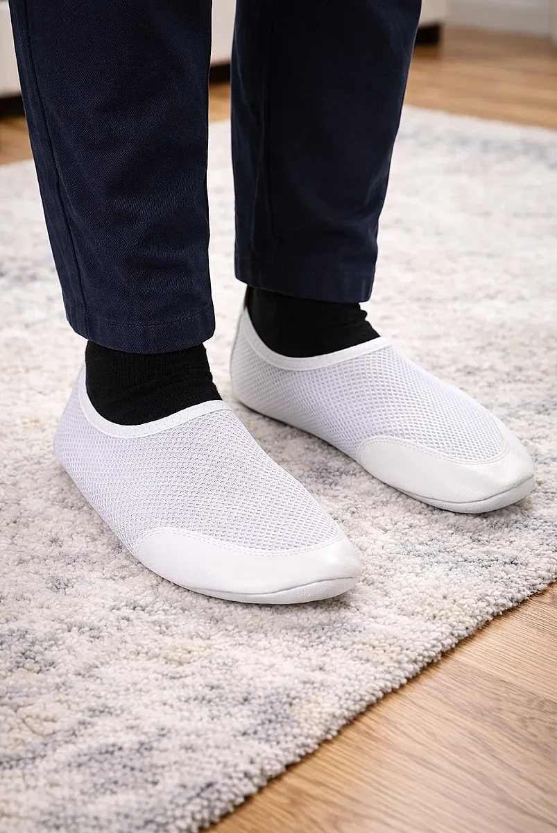 Luxury Practical White Hajj Umrah Tawaf Booties - 1