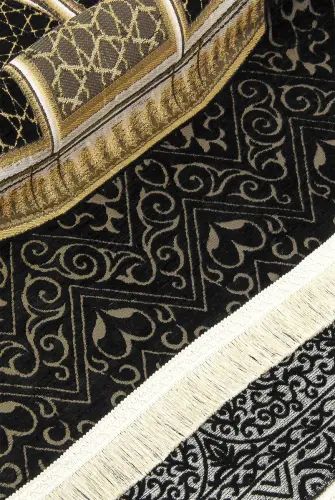 Makamı İbrahim Modelli Ultra Lüks Siyah Şönil Seccade 5 - İhvan (1)