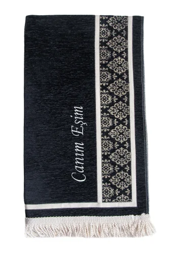 Mihrap Desenli Şönil Dokuma Kişiye Özel İsimli Seccade Siyah (Fyz) - 3