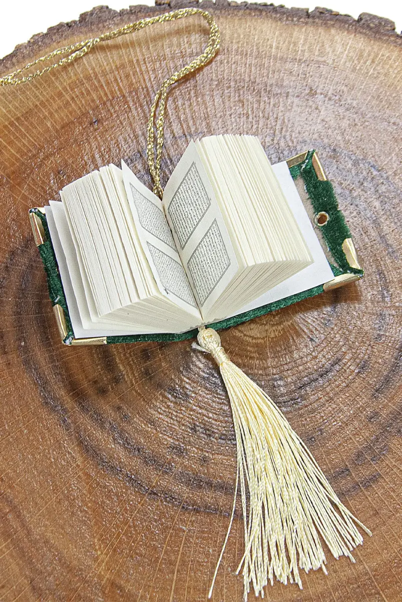 Mini Cylinder Boxed Gift Quran Set with Prayer Beads for Mevlüt Green - 4