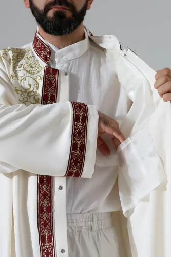 Nakış İşlemeli Hakim Yaka İmam Cübbesi, Çıt Çıtlı Cepli Namaz Cübbesi Bordo Bordürlü - Krem - 3