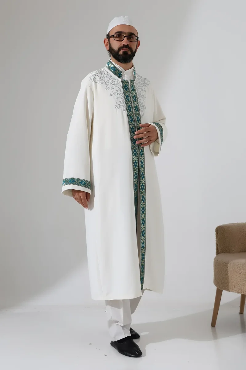 Nakış İşlemeli Hakim Yaka İmam Cübbesi, Çıt Çıtlı Cepli Namaz Cübbesi Yeşil Bordürlü - Krem - 1