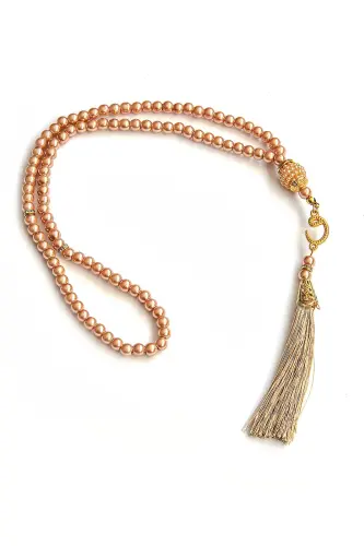 Nakış İşlemeli İsimli Kadife İpek Dokulu Mihrap Desenli Keseli İnci Tesbihli Seccade Sarı - 8