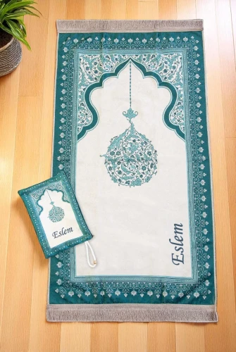 Nakış İşlemeli İsimli Kadife İpek Dokulu Mihrap Desenli Keseli İnci Tesbihli Seccade Yeşil 