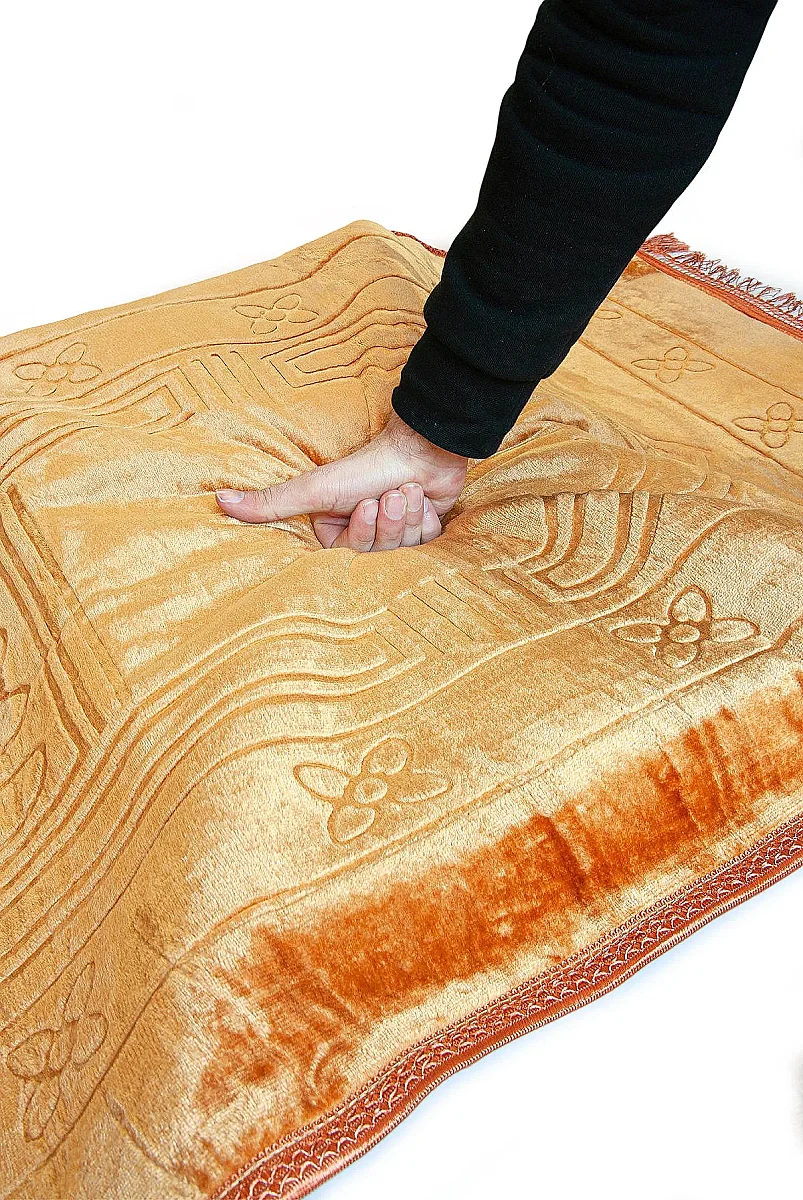 Ortopedik Minderli Seccade Kaymaz Tabanlı Yumuşak Dokulu Rahat Secde Seccadesi - Gold - 11