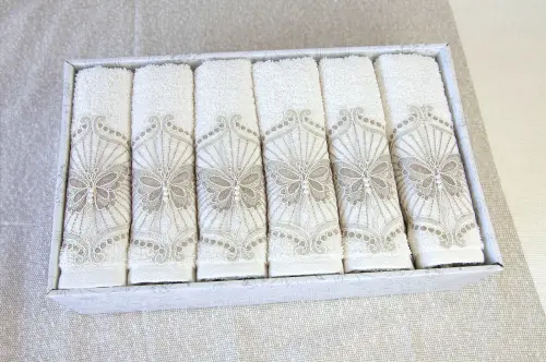 %100 Pamuklu, Hediyelik, Mevlüt ve Çeyizlik Lüks Kutulu Güpürlü 6'lı Havlu Seti - 4