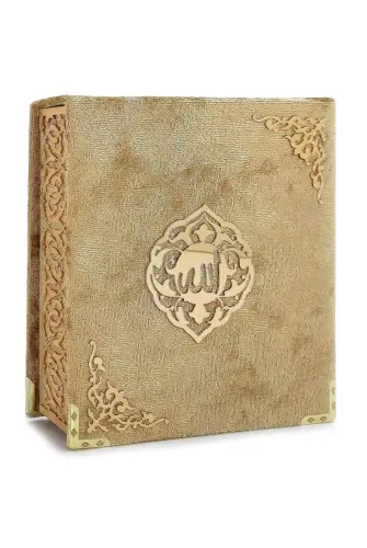 Pocket Size Gift Quran Set With Velvet Covered Box - Gold - ihvanonline (1)