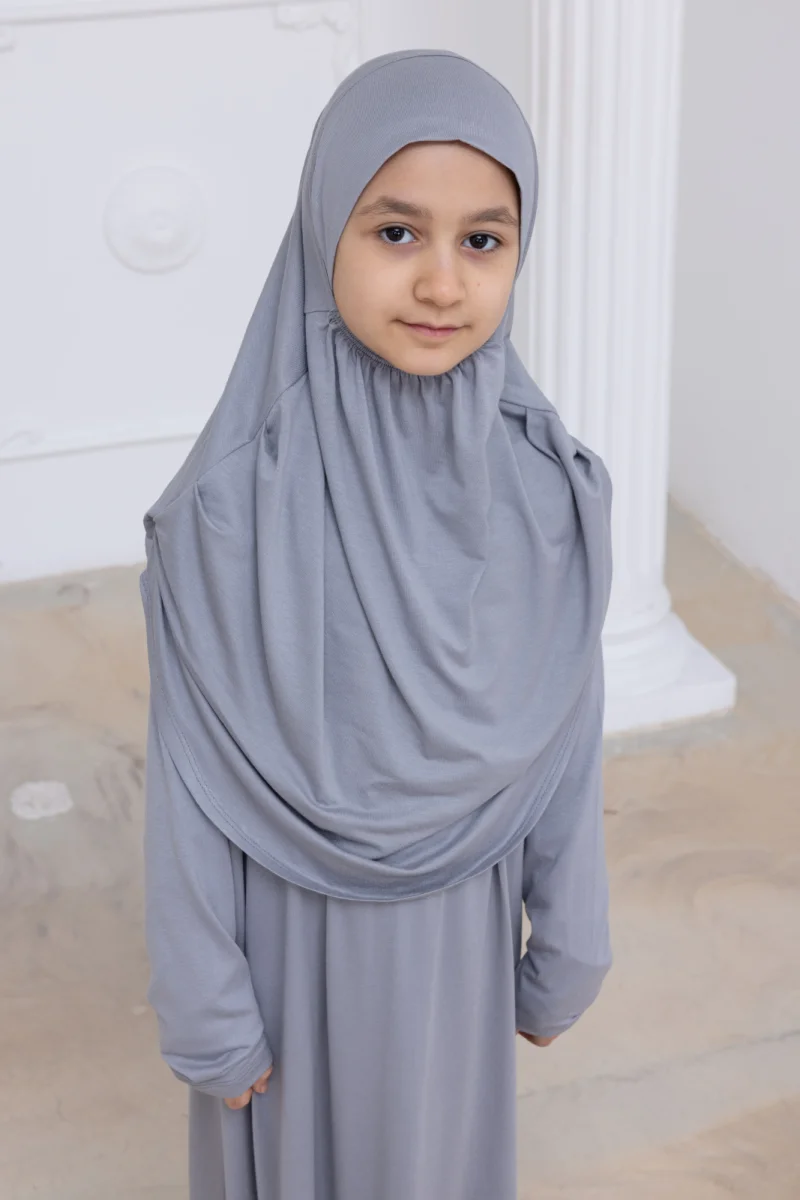 Pratik Başörtülü Çocuk Namaz Elbisesi, Tek Parça Çocuk Namaz Kıyafeti Gri - 9