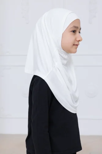 Pratik Hazır Geçmeli Çocuk Şal, Kendinden Boneli Lastikli Hijab Başörtü Beyaz - 4