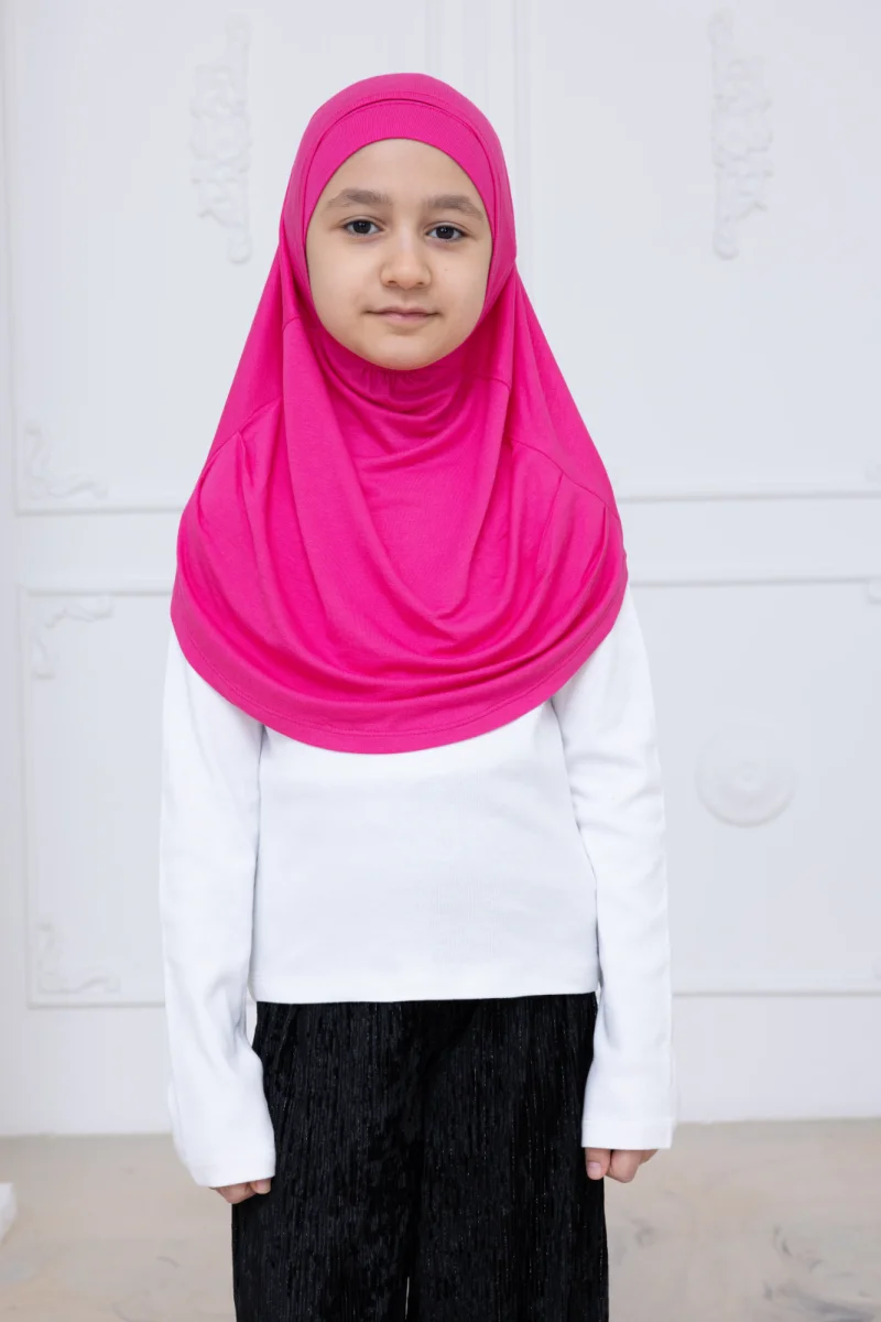 Pratik Hazır Geçmeli Çocuk Şal, Kendinden Boneli Lastikli Hijab Başörtü Fuşya - 5