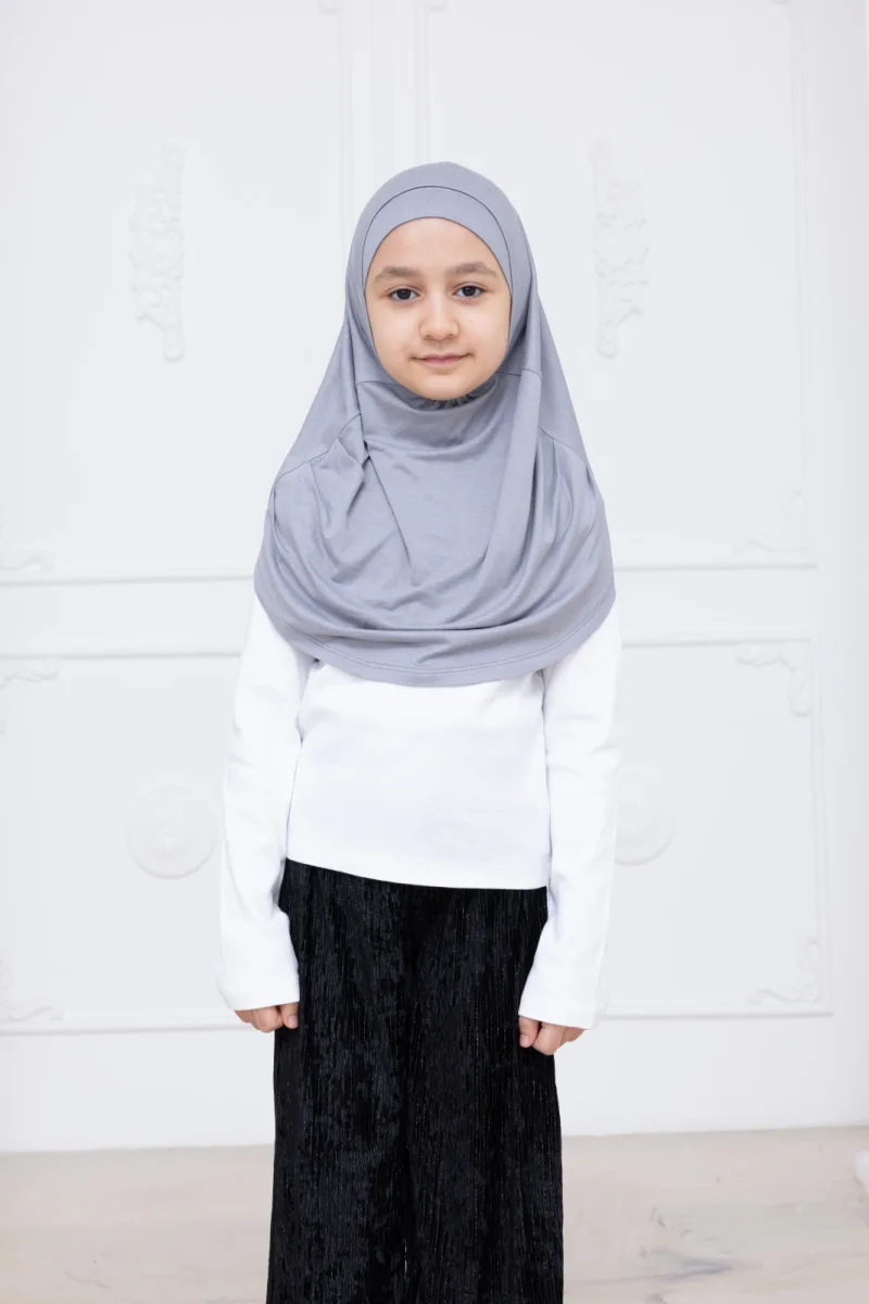 Pratik Hazır Geçmeli Çocuk Şal, Kendinden Boneli Lastikli Hijab Başörtü Gri - 3