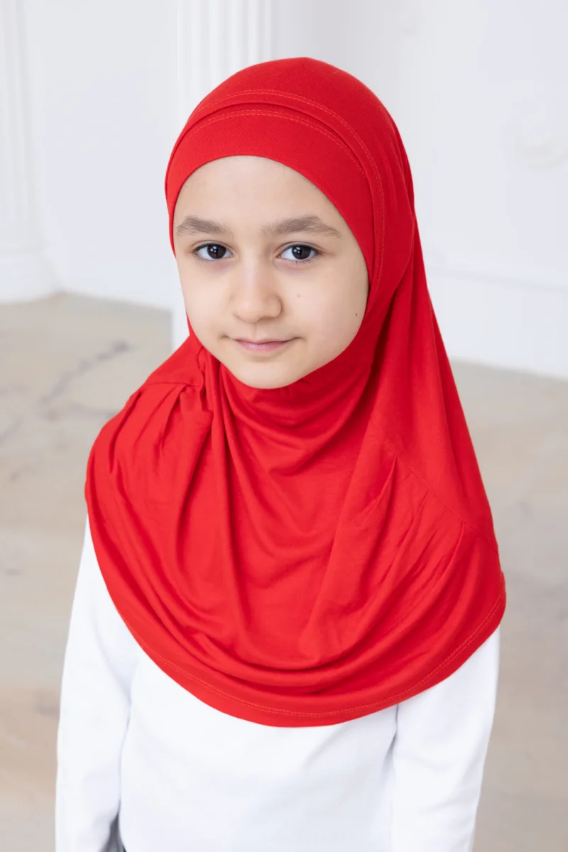 Pratik Hazır Geçmeli Çocuk Şal, Kendinden Boneli Lastikli Hijab Başörtü Kırmızı - 2