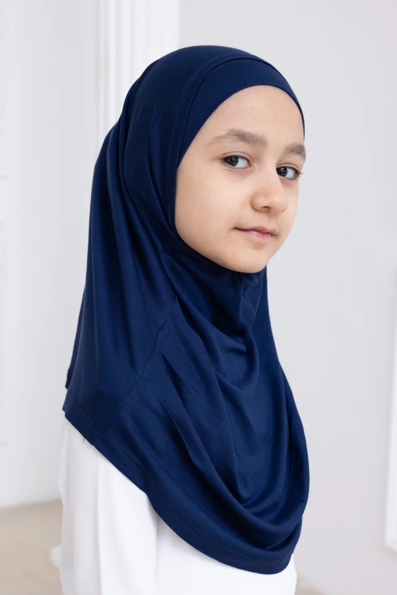 Pratik Hazır Geçmeli Çocuk Şal, Kendinden Boneli Lastikli Hijab Başörtü Lacivert - 6