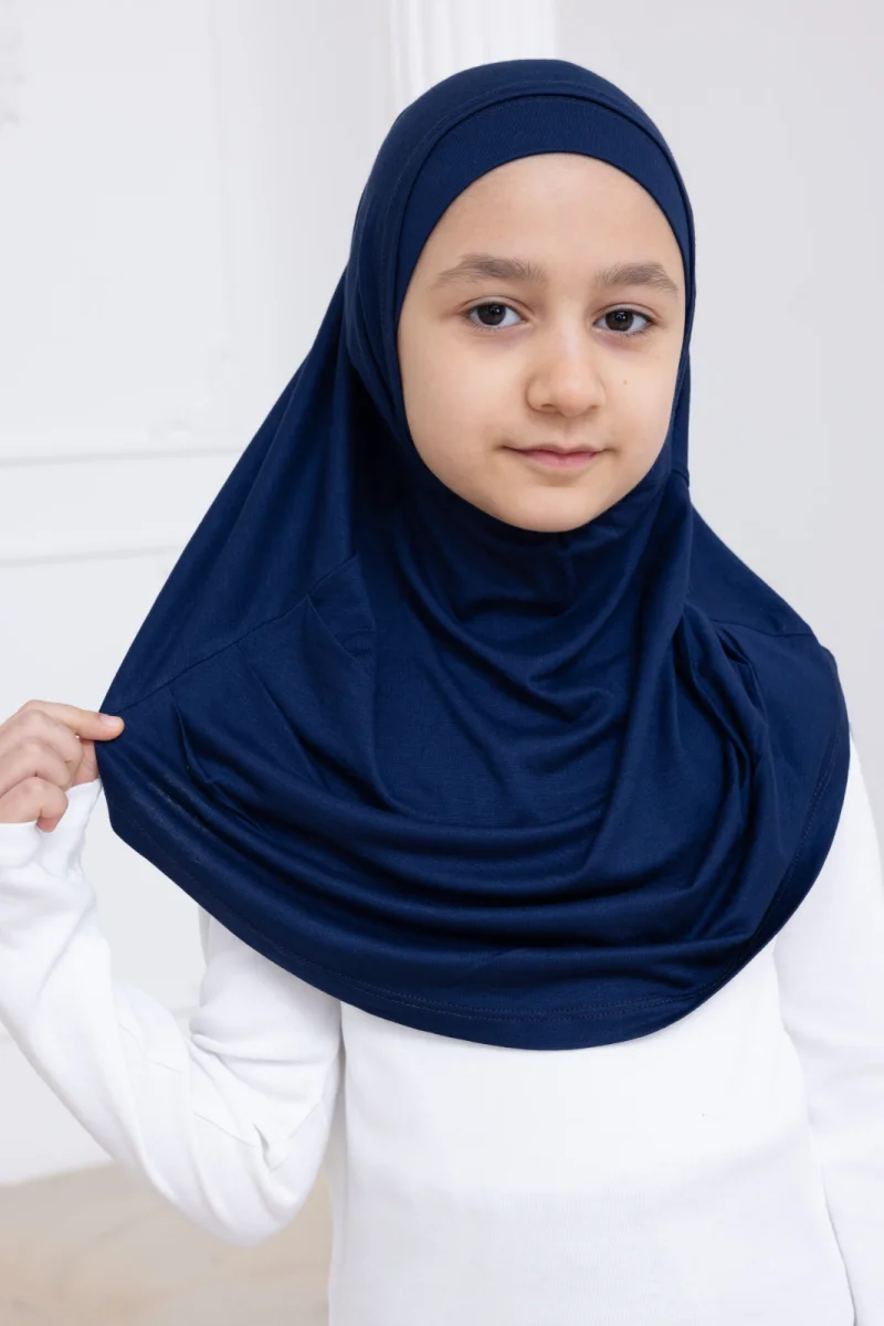 Pratik Hazır Geçmeli Çocuk Şal, Kendinden Boneli Lastikli Hijab Başörtü Lacivert - 7