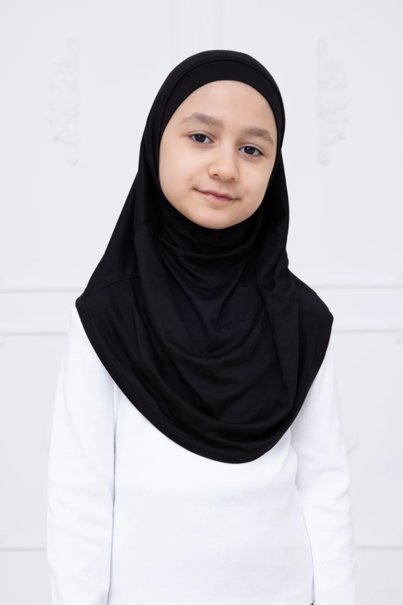 Pratik Hazır Geçmeli Çocuk Şal, Kendinden Boneli Lastikli Hijab Başörtü Siyah - 1