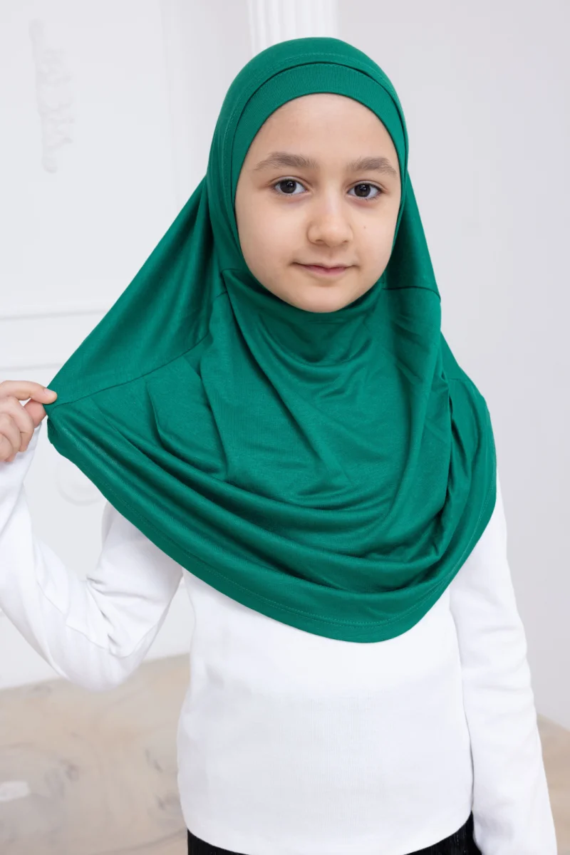 Pratik Hazır Geçmeli Çocuk Şal, Kendinden Boneli Lastikli Hijab Başörtü Yeşil - 7