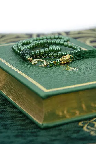 Quran and Dowry Prayer Rug Set, Suitable for the Groom's Package, Green - 5