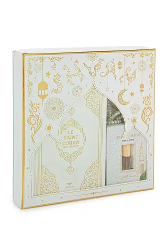 Quran with French Meaning and Medina Calligraphy and Prayer Rug Set White - 9