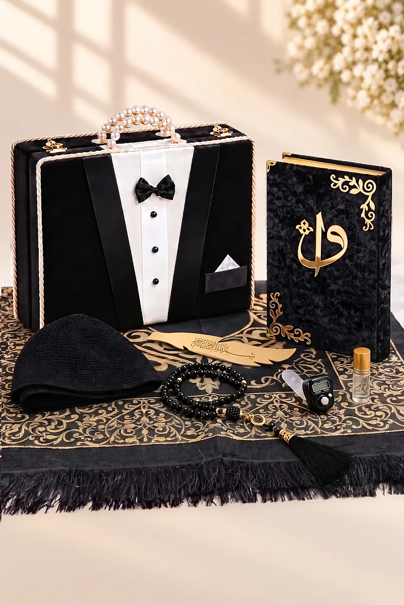 Sandıklı Damat Bohçasına Uygun Kuranı Kerim Seti Çeyizlik Seccade Seti Siyah - 1