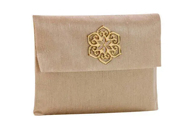 Şantuk Kumaş Kaplı Yasin Kitabı - Çanta Boy - İsme Özel Plakalı - Seccadeli - Tesbihli - Keseli - GOLD Renk - Mevlid Hediyeliği - 4