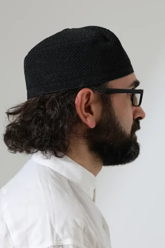 Sık Örgü Kalıp Namaz Takkesi, Dik Duruşlu Takke Siyah - 5