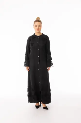 Siyah Tesettür Güpür İşlemeli Abaya - Metal Düğme Detaylı Zerenay 5633-26 - 1