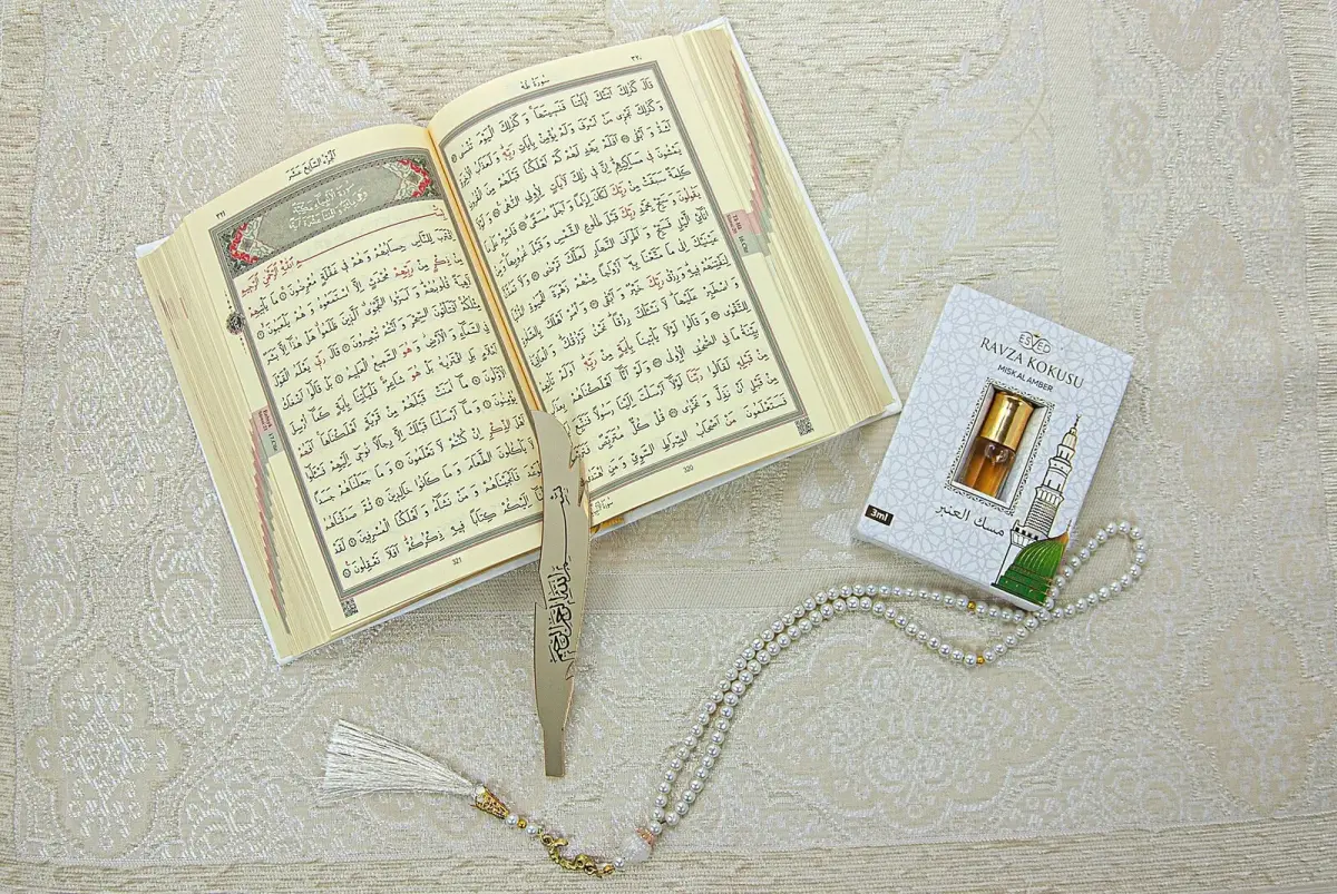 Special Boxed Gift Dowry Prayer Rug Set Suitable for the Bride's Package White - 4
