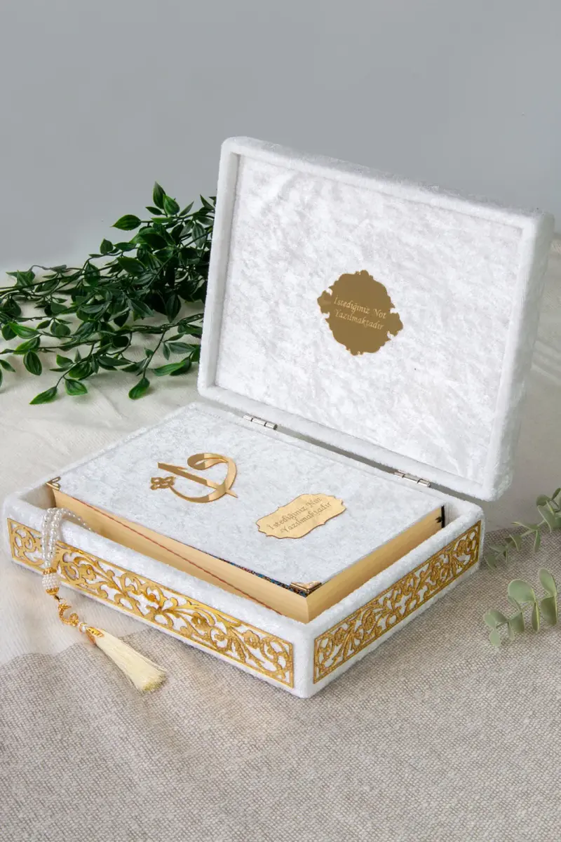 Special Elif Vav Plexi Decorated Gift Velvet Coated Boxed Quran Kerim White - 2
