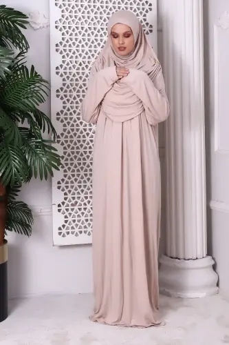 Tek Parça Pratik Başörtülü Robalı Namaz Elbisesi 8015 Bej - 1
