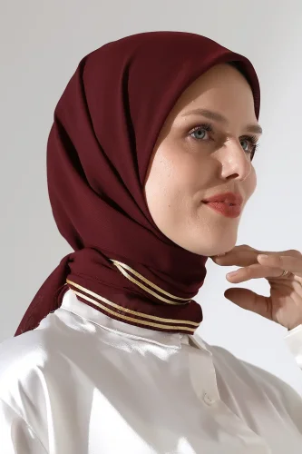 Tesettür Biyeli Bürümcük Düz Şifon Eşarp - Bordo - 4