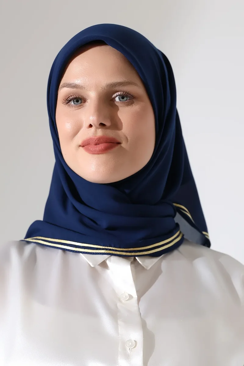 Tesettür Biyeli Bürümcük Düz Şifon Eşarp - Lacivert - 2
