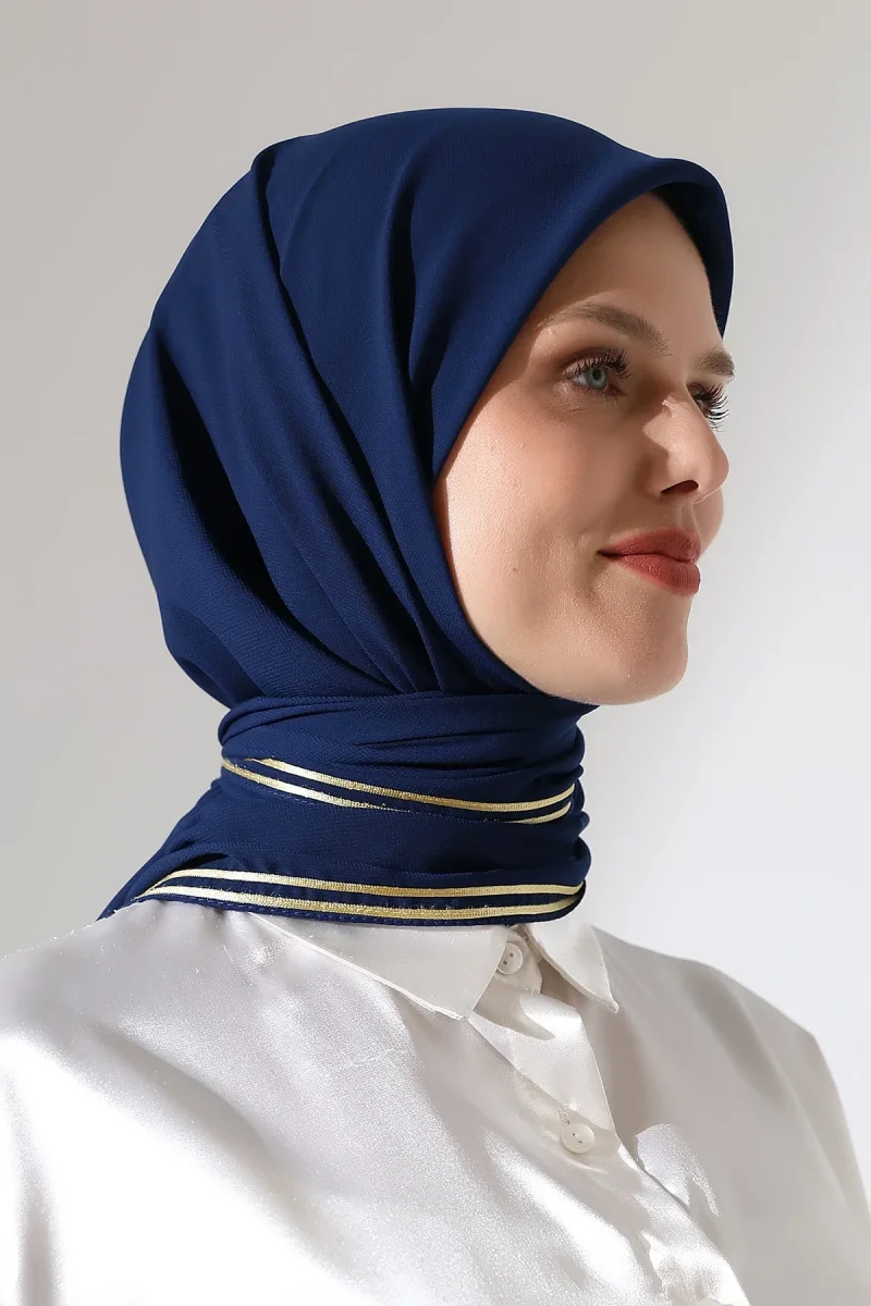 Tesettür Biyeli Bürümcük Düz Şifon Eşarp - Lacivert - 3