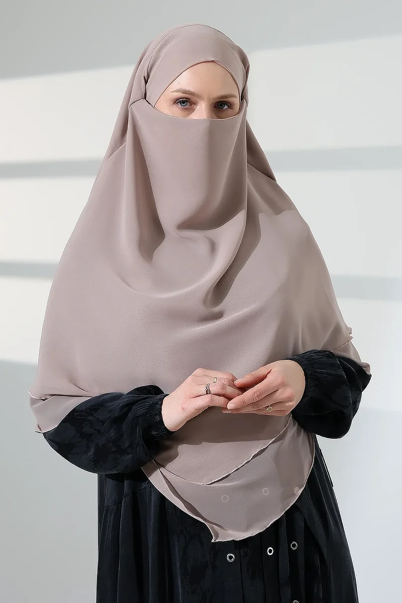Tesettür Şifon Peçeli Üç Katlı Kısa Sufle Khimar, Pratik Hijab Şal Üçgen Kesim - Bej - 1