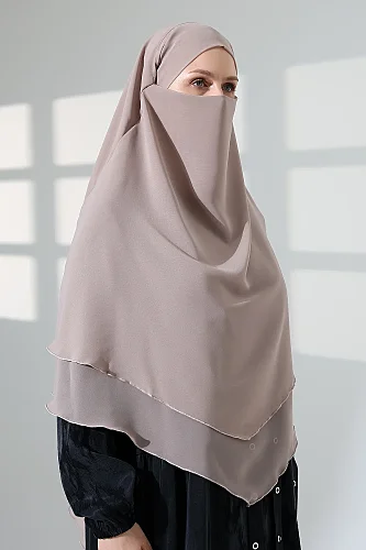 Tesettür Şifon Peçeli Üç Katlı Kısa Sufle Khimar, Pratik Hijab Şal Üçgen Kesim - Bej - 4