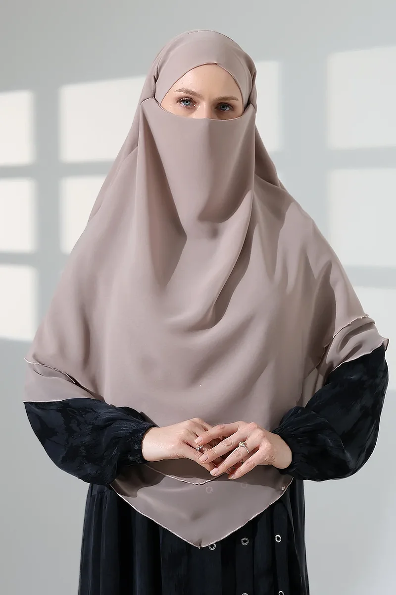Tesettür Şifon Peçeli Üç Katlı Kısa Sufle Khimar, Pratik Hijab Şal Üçgen Kesim - Bej - 7