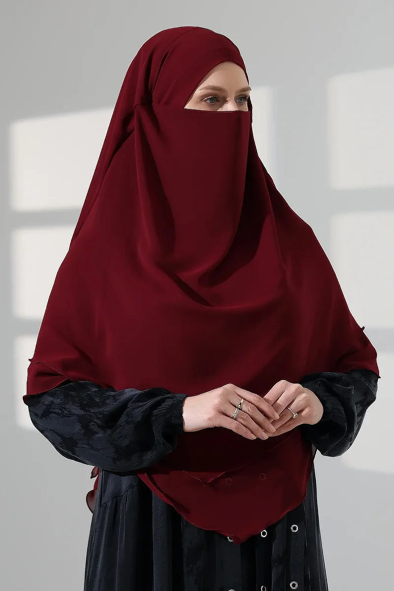 Tesettür Şifon Peçeli Üç Katlı Kısa Sufle Khimar, Pratik Hijab Şal Üçgen Kesim - Bordo - 3