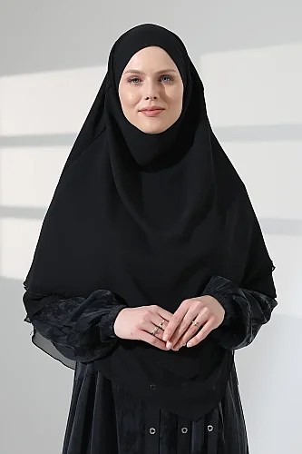 Tesettür Şifon Peçeli Üç Katlı Kısa Sufle Khimar, Pratik Hijab Şal Üçgen Kesim - Siyah 
