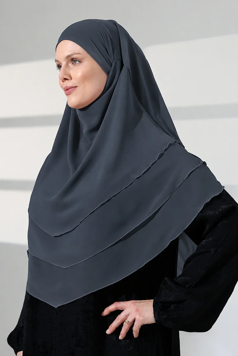 Şifon Peçeli Üç Katlı Oval Sufle Khimar, Pratik Hijab Şal - Füme (ZN1704) - 2
