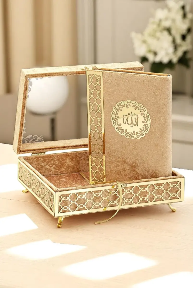 Transparent Plexiglass Velvet Covered Dowery Quran Set with Chest - Gold - 1