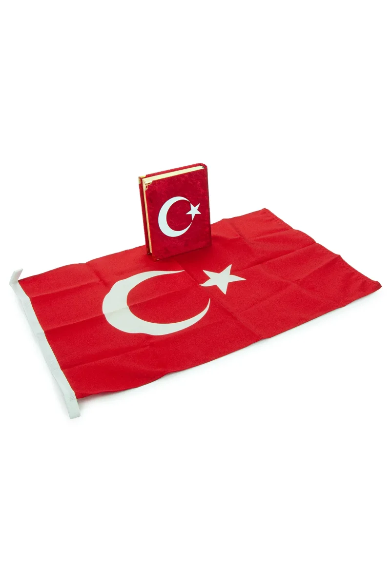 Türk Bayraklı Kutulu Ay Yıldızlı Kadife Kaplı Kuranı Kerim Türk Bayrağı Hediye Seti - 6