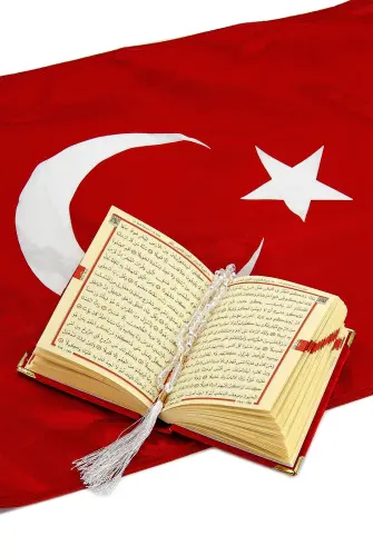 Turkish Flag Box Design Rosary Velvet Quran Set - 4
