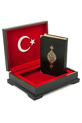 Turkish Flag Designed Quran with Its Box - Religious Gift Set - Hayrat Neşriyat (1)
